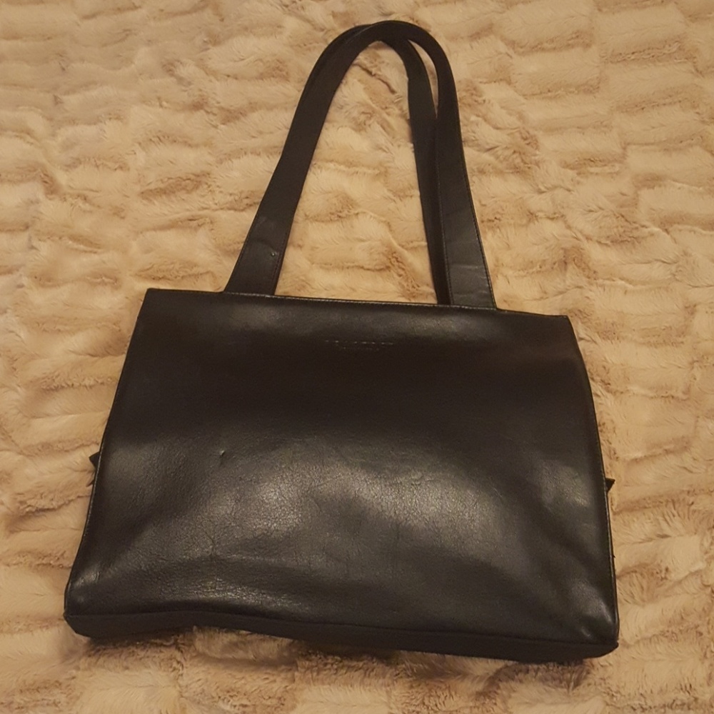 Kenneth Cole Reaction purse